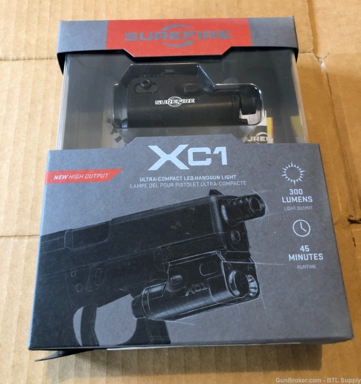 Surefire XC1B XC1-B Weaponlight Handgun Clear LED 300 Lumens Black Anodized-img-0