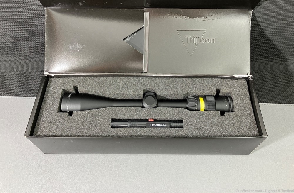 Trijicon Accupoint, 3-9x40mm, Mildot Reticle, Illuminated Amber Dot, Used-img-7