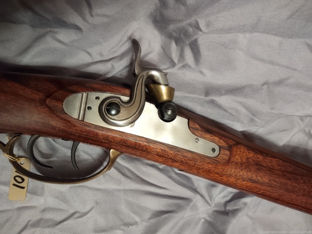 Pedersoli Pennsylvania Long Rifle, .45cal percussion. Nice wood! Like new! -img-4