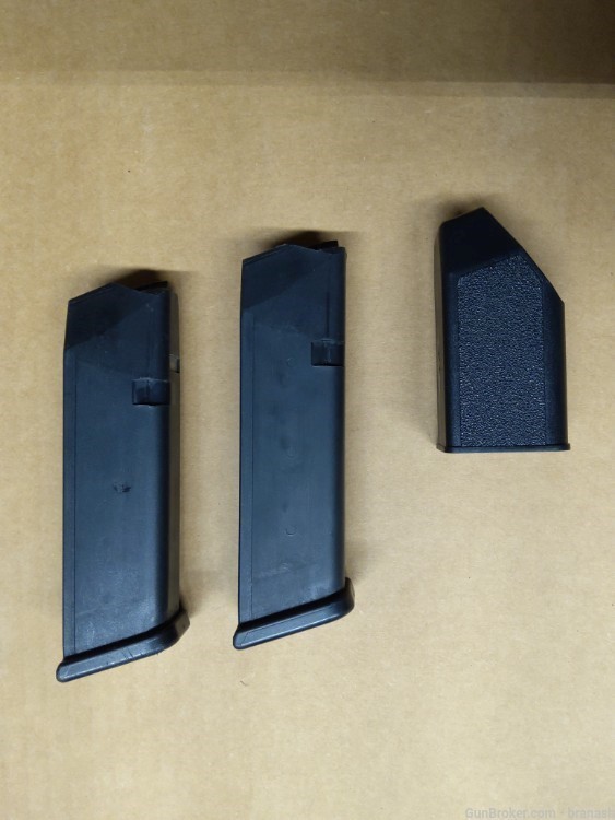 Glock Pistol Magazines,  2-15rd. 40S&W, and Loader -img-1