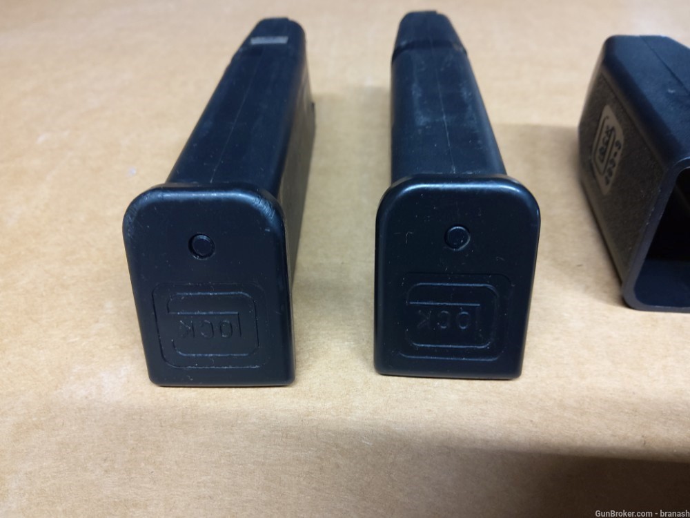 Glock Pistol Magazines,  2-15rd. 40S&W, and Loader -img-3