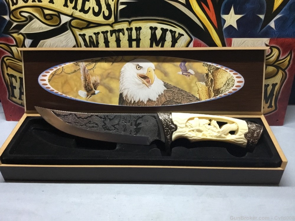 Fixed Blade Eagle Art Collector Knife Stainless Steel 12" OVl Wood Case NIB-img-0