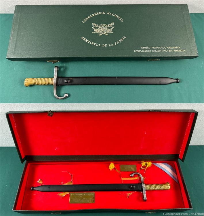 ARGENTINE GENDARMERIA SHORT SWORD w PRESENTATION CASE 800 made GN          -img-0
