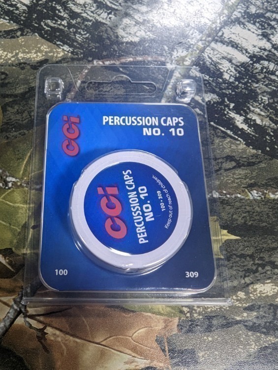 CCI No 10 Percussion Caps New 100 Count Tin sale #10 black SALE LAST ONES -img-0