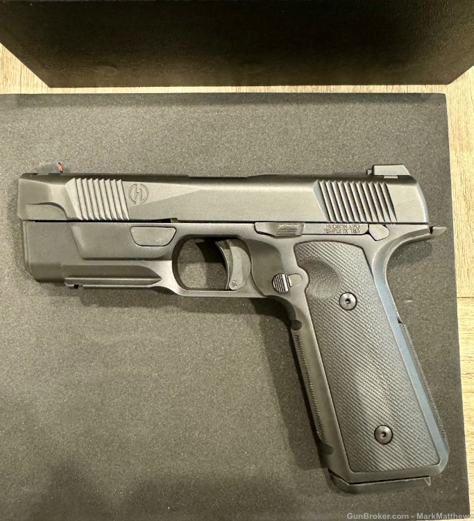 Hudson H9 9mm Discontinued -img-2