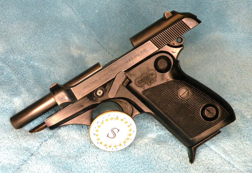 Beretta Model 70 32ACP Cougar  .. 1968 ...  with One Factory Magazine -img-2