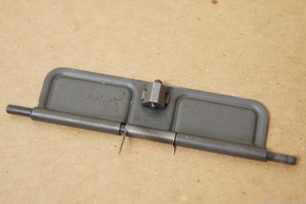 Colt M16 XM16 M16A1 Early Ejection Port Cover Kit Type 1 RETRO *Very Good*-img-1