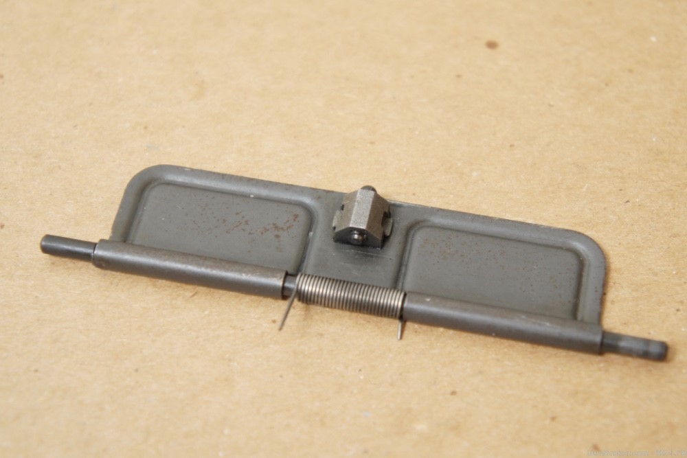 Colt M16 XM16 M16A1 Early Ejection Port Cover Kit Type 1 RETRO *Very Good*-img-2