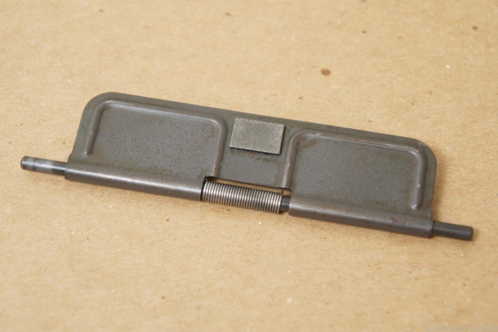 Colt M16 XM16 M16A1 Early Ejection Port Cover Kit Type 1 RETRO *Very Good*-img-0