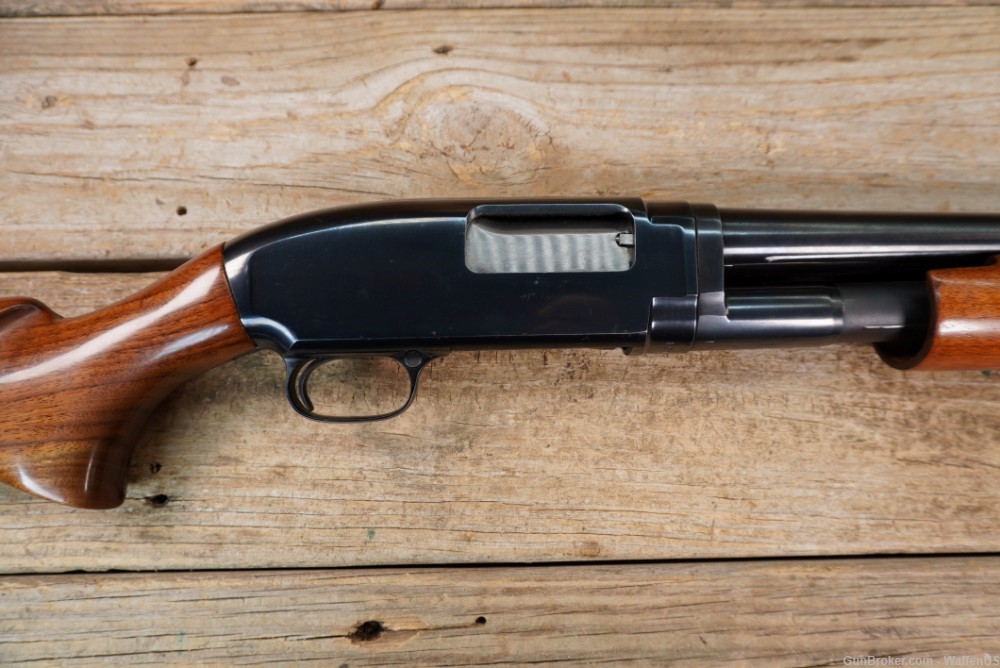 Winchester Model 12 12ga mfg c.1960 EXCELLENT C&R ok M12 26in bbl -img-0