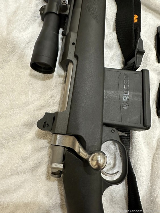 Ruger Gunsight Scout 5.56 Nato W/ Leupold Scout Scope / 3 mags-img-2