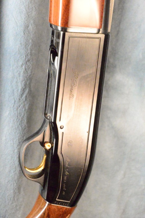 Beretta A303 12 Gauge shotgun-img-4