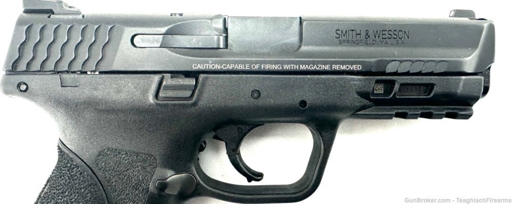 Smith and Wesson M&P9 M2.0 9mm never shot w/ holster-img-2