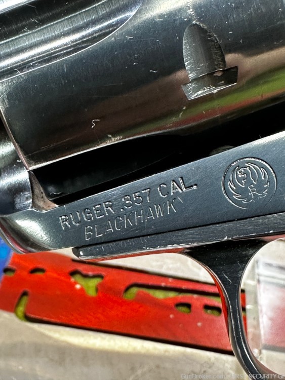 MFG 1967 RUGER Blackhawk 3-SCREW 6 Shooter Walnut Grips .357 MAG-img-4