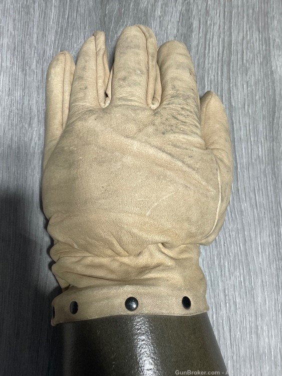 1918 WW1 Bayonet/Fencing Training Gauntlet Glove Left Only-img-5
