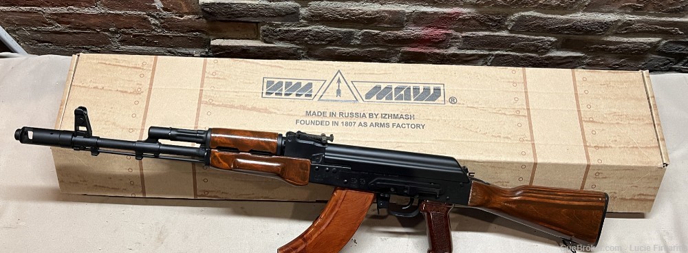 Saiga AK47 / Ak103 / AKM / Mint and Made In Russia!-img-16