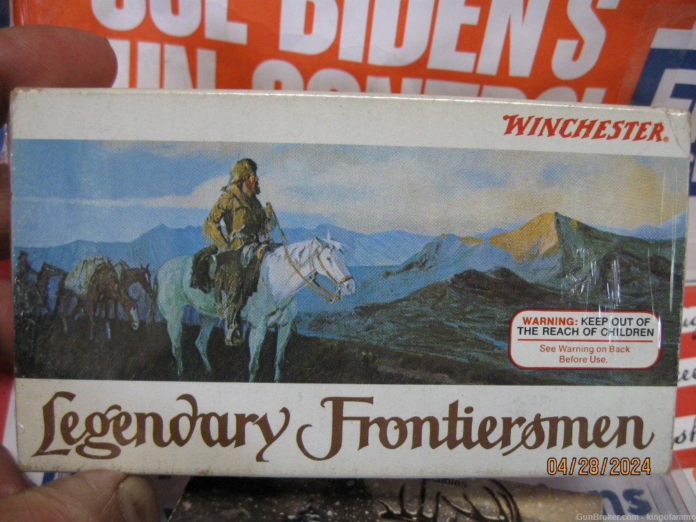 Scarce New Box 38-55 Winchester LTD 1979 Legendary Frontiersmen Collector-img-1