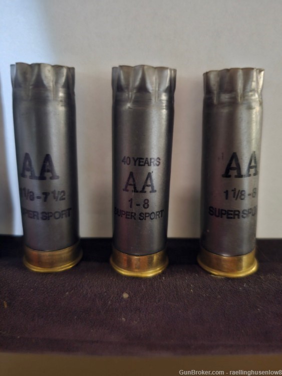 250 Winchester 12Ga "AA" HS Hulls Shipping Included  -img-1