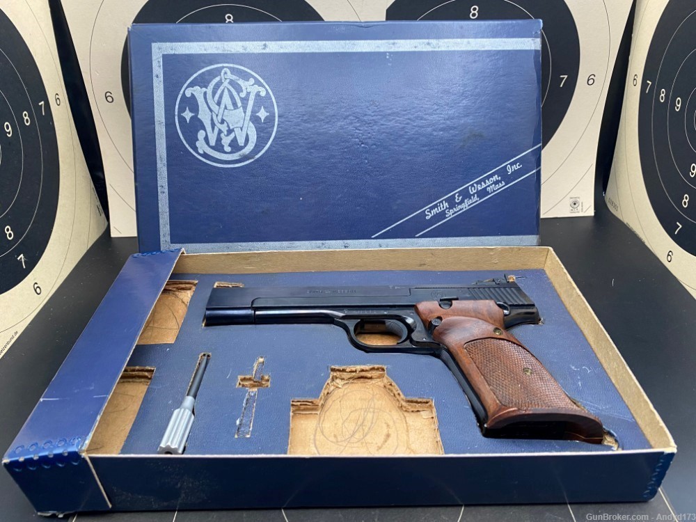 S&W Smith & Wesson 41 in Box from early 1960s-img-0