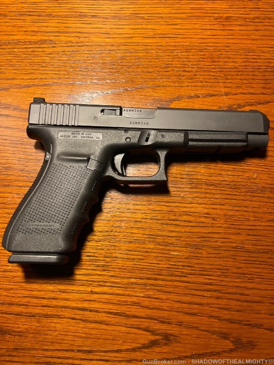 GLOCK 41 45ACP WITH NIGHT SIGHTS-img-1