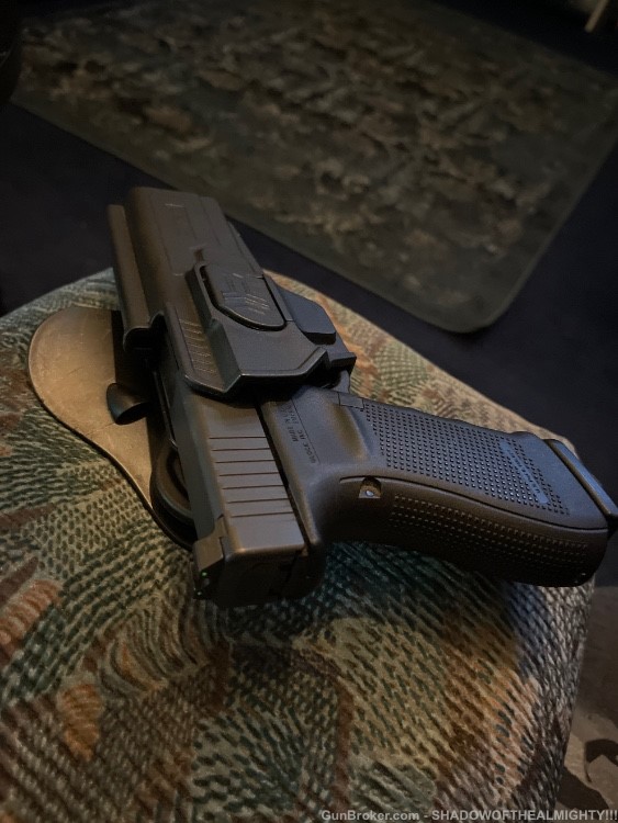 GLOCK 41 45ACP WITH NIGHT SIGHTS-img-11