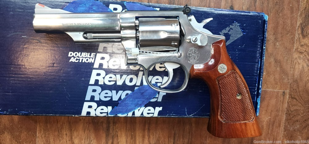 Smith & Wesson S&W 66-2 4" 357 Mag / 38 Special Revolver-img-0