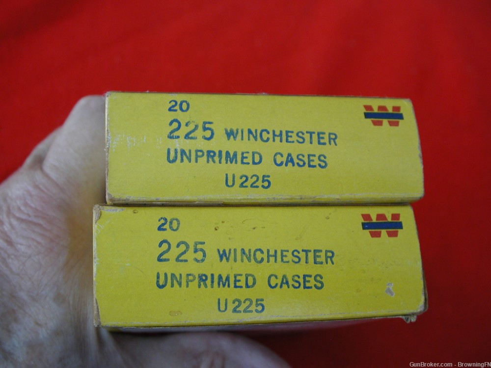 40 NEW Winchester Brass Cases for .225  Winchester Cartridge-img-0