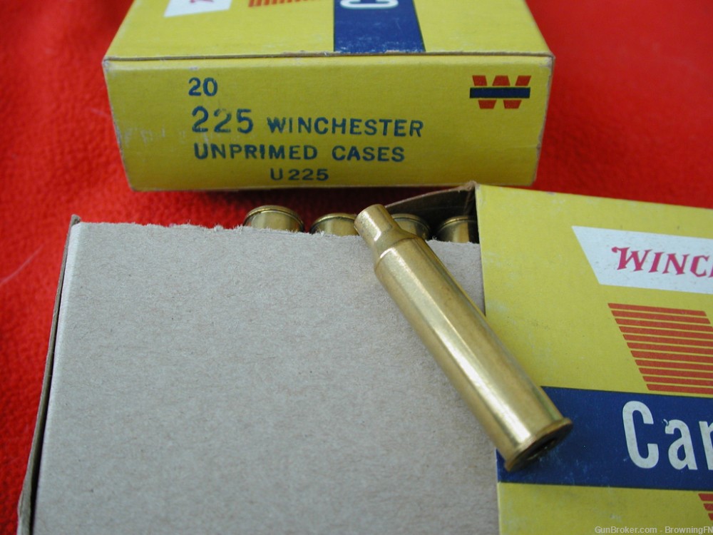 40 NEW Winchester Brass Cases for .225  Winchester Cartridge-img-1