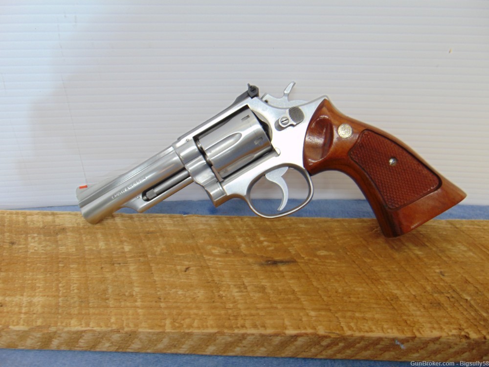 HIGHLY DESIREABLE SMITH & WESSON 66 4" NO DASH 357 MAG 1976 *OUTSTANDING*-img-0