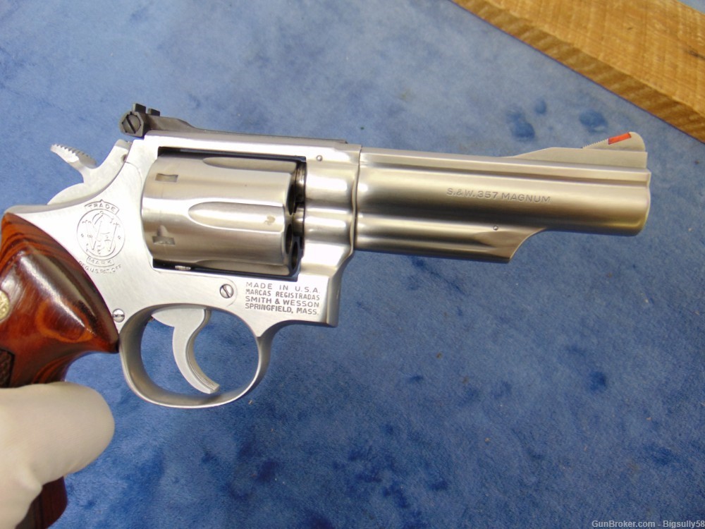 HIGHLY DESIREABLE SMITH & WESSON 66 4" NO DASH 357 MAG 1976 *OUTSTANDING*-img-2
