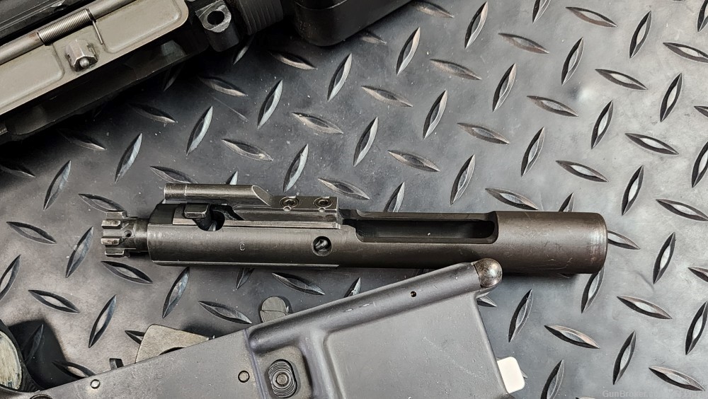 COLT M16A1 MACHINE GUN on Form 3 TRANSFERABLE TO CIVILIANS *Safe Queen* -img-12