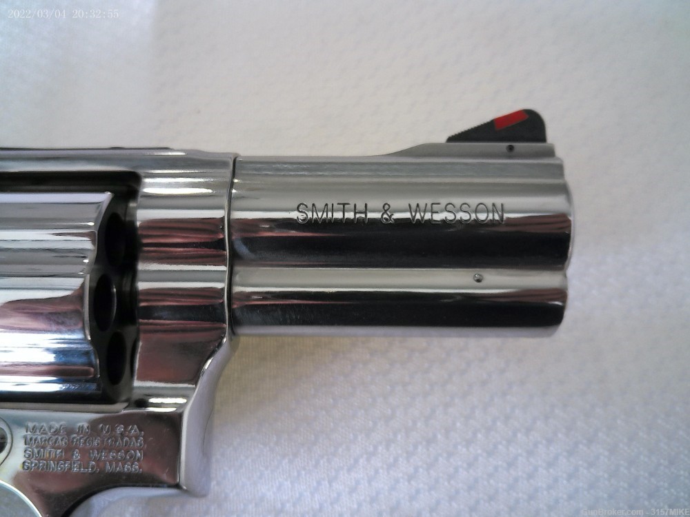 Smith & Wesson Model 686-6 Plus Combat Magnum, .357 Mag, 3" Full Lug Barrel-img-12