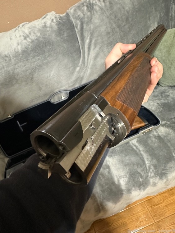 Beretta 694 12 gauge 32” barrel right handed -img-5
