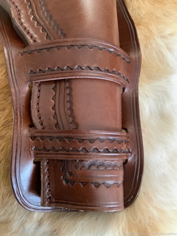 Colt Single Action Army, Vaquero, Peacemaker Leather holster 5 1/2” barrel-img-4