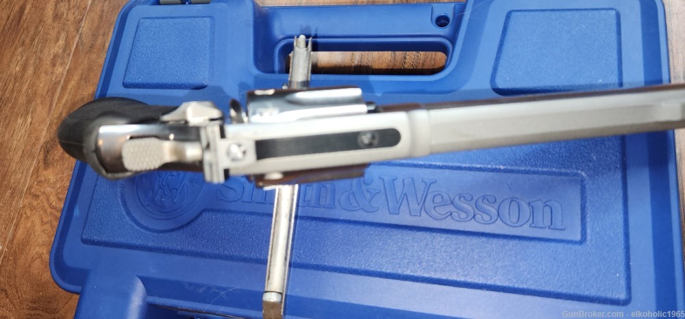 Smith & Wesson S&W 617-6 22LR 10 Round Cylinder 6" Barrel Adjustable Sights-img-20