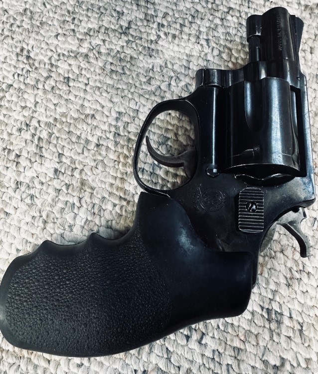Smith & Wesson S&W Model 36 Revolver .38Spl-img-3