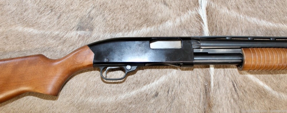 Almost New Winchester Ranger Model 120 12 ga Shotgun No Reserve-img-3