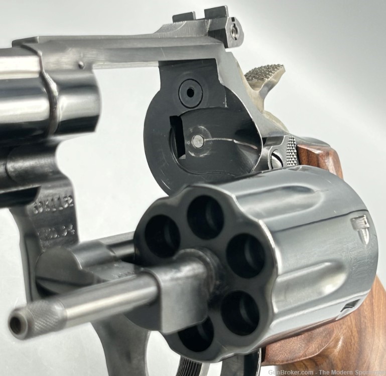 Smith & Wesson Model 19 .357 Magnum 4.1" DA/SA Blued 6rd S&W 19-4 357MAG SW-img-6