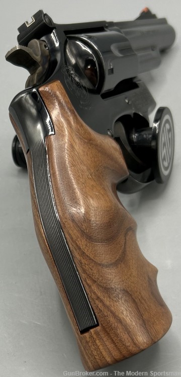 Smith & Wesson Model 19 .357 Magnum 4.1" DA/SA Blued 6rd S&W 19-4 357MAG SW-img-3