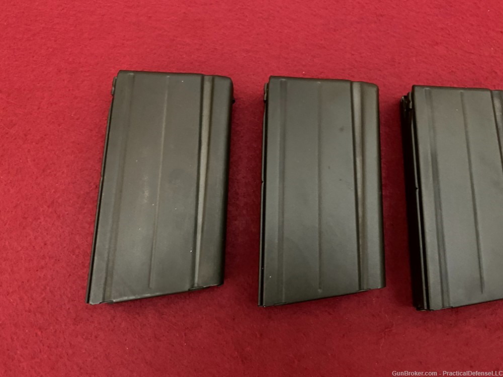 Lot of 5 Excellent Metric FAL 20rd steel magazines DSA marked 7.62 / 308-img-1