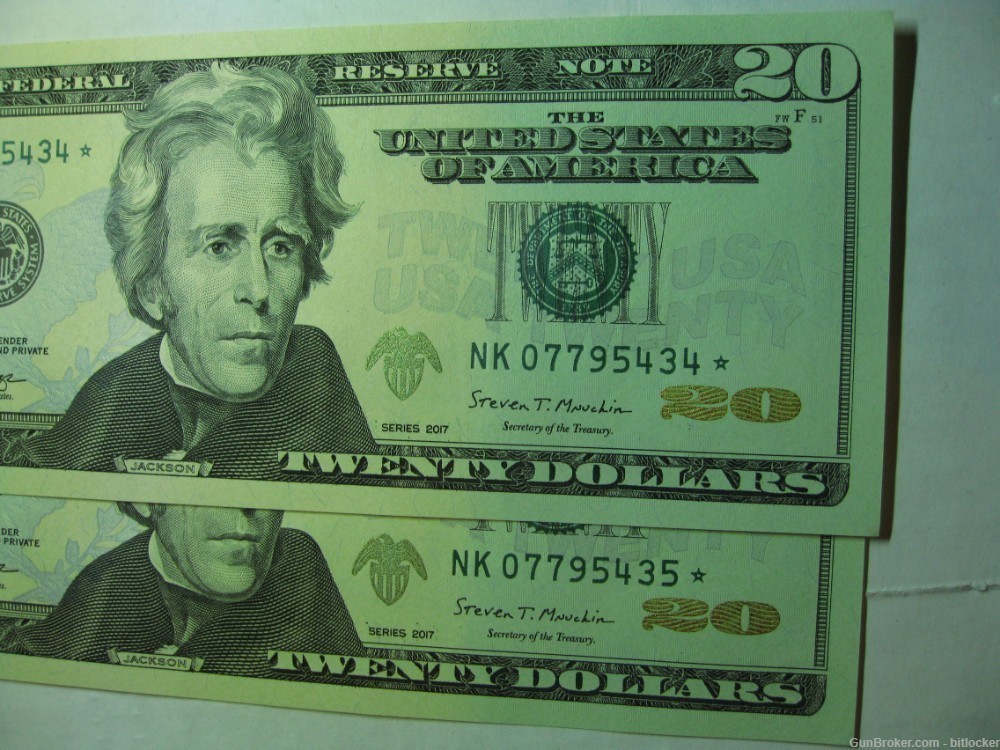 Twenty Dollar Bills 2x Gem Star FRN Consecutive Serial Numbers NK 07795434--img-1