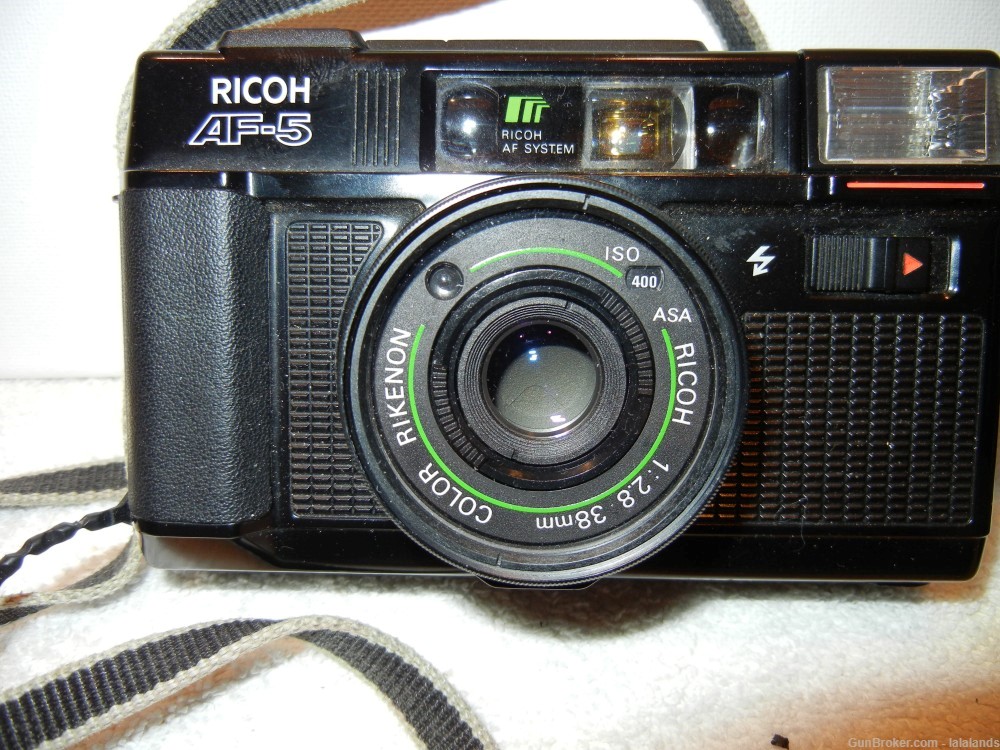 Rikoh AF5 35mm film camera.-img-6
