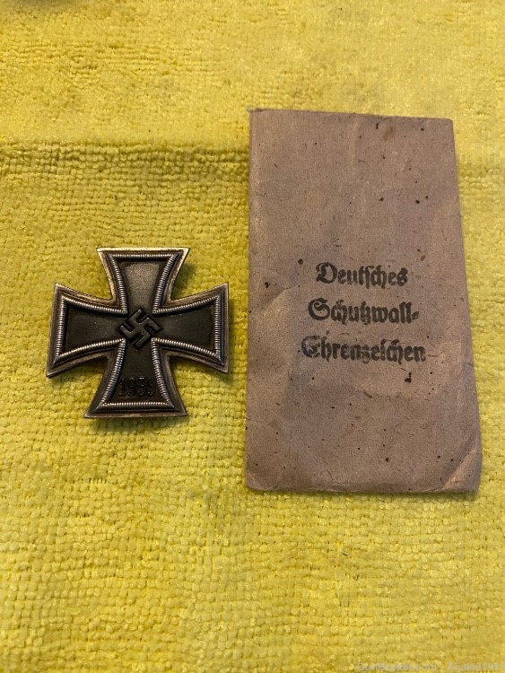 German Iron Cross First Class WWII 1939-img-0