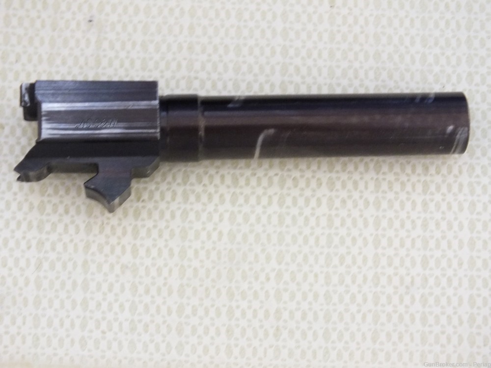 Sig Sauer P229, 40 cal / .357 SIG ,2x 12rnd mags, G10 Grips, DMP recoil spr-img-13