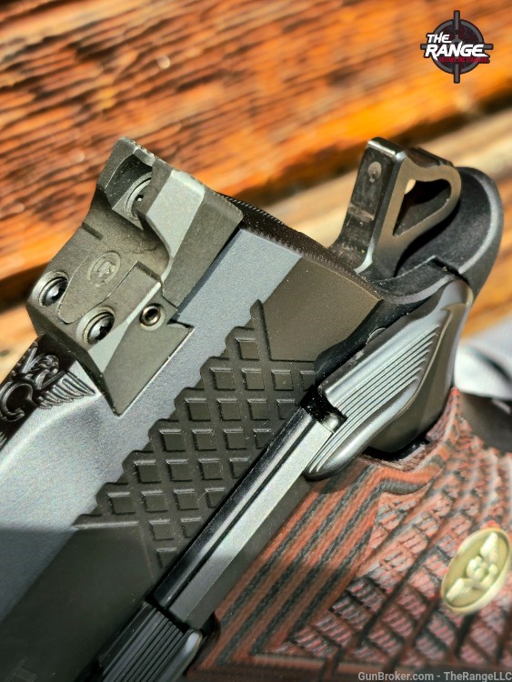 Wilson Combat EDC X9 4" 9mm 15rd Holster 4 Mags Black Cherry Grips-img-26