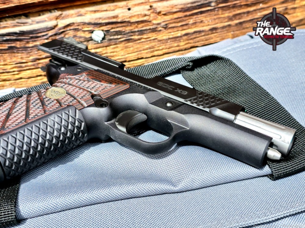 Wilson Combat EDC X9 4" 9mm 15rd Holster 4 Mags Black Cherry Grips-img-15