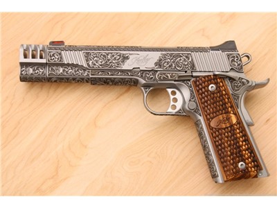 Kimber engraved 1911 with compensator **AMAZING**