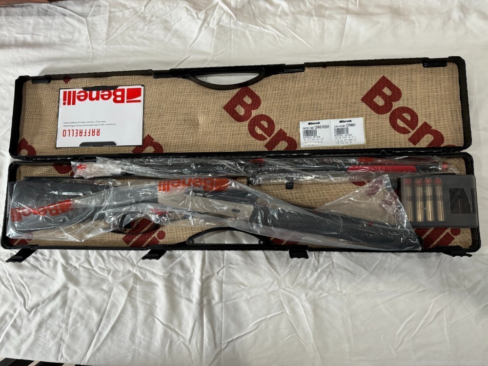Benelli Ethos SuperSport 20 Gauge Excellent Condition Barely Used-img-11