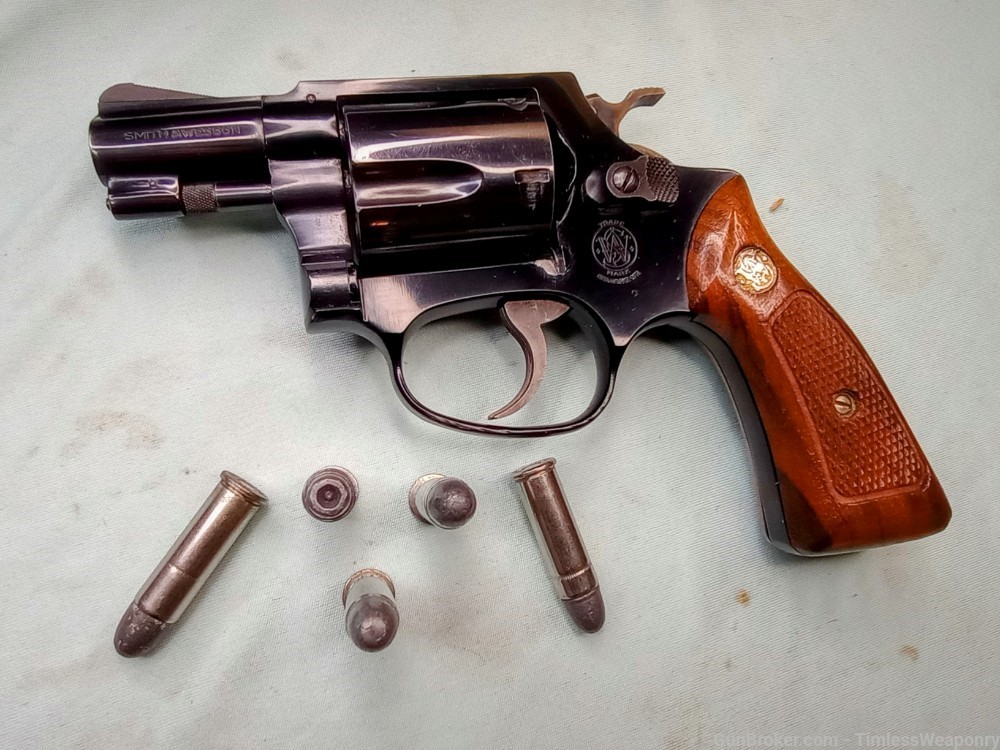 Smith&Wesson Chiefs 38 Special Airweight SnubNose Model 36 S&W 37 COLT 1976-img-19