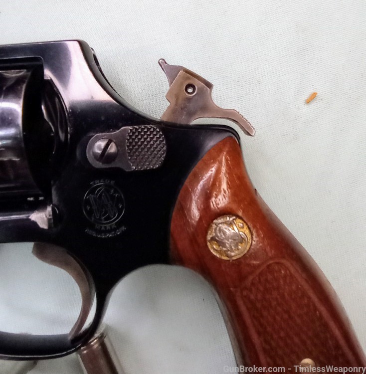 Smith&Wesson Chiefs 38 Special Airweight SnubNose Model 36 S&W 37 COLT 1976-img-7